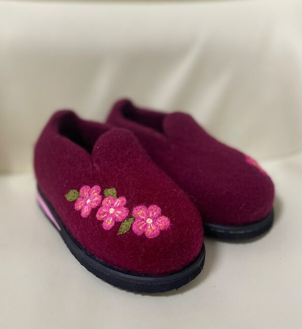 Эсгий шаахай. захиалгаар гарна