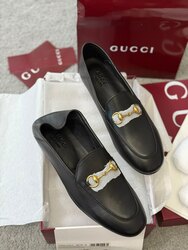 Gucci loafers / ардаа гишгэдэг