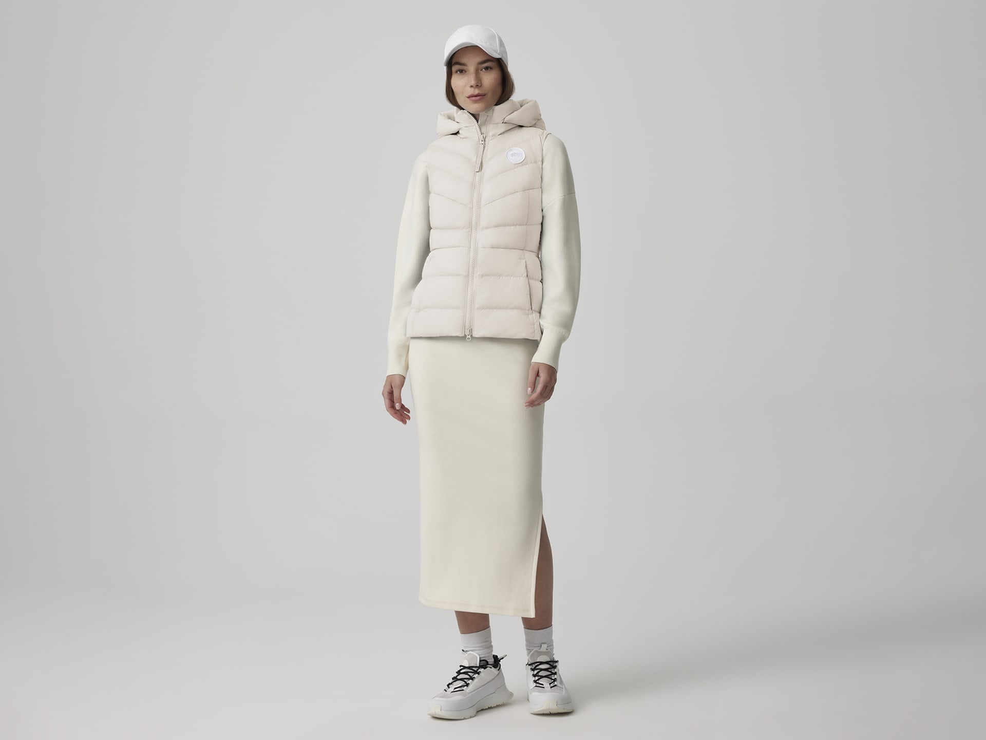 Clair Vest- White Disc