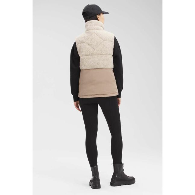 Elora Vest