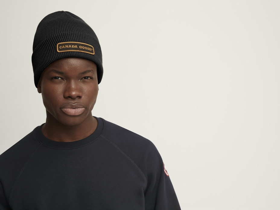 Emblem Rib Toque