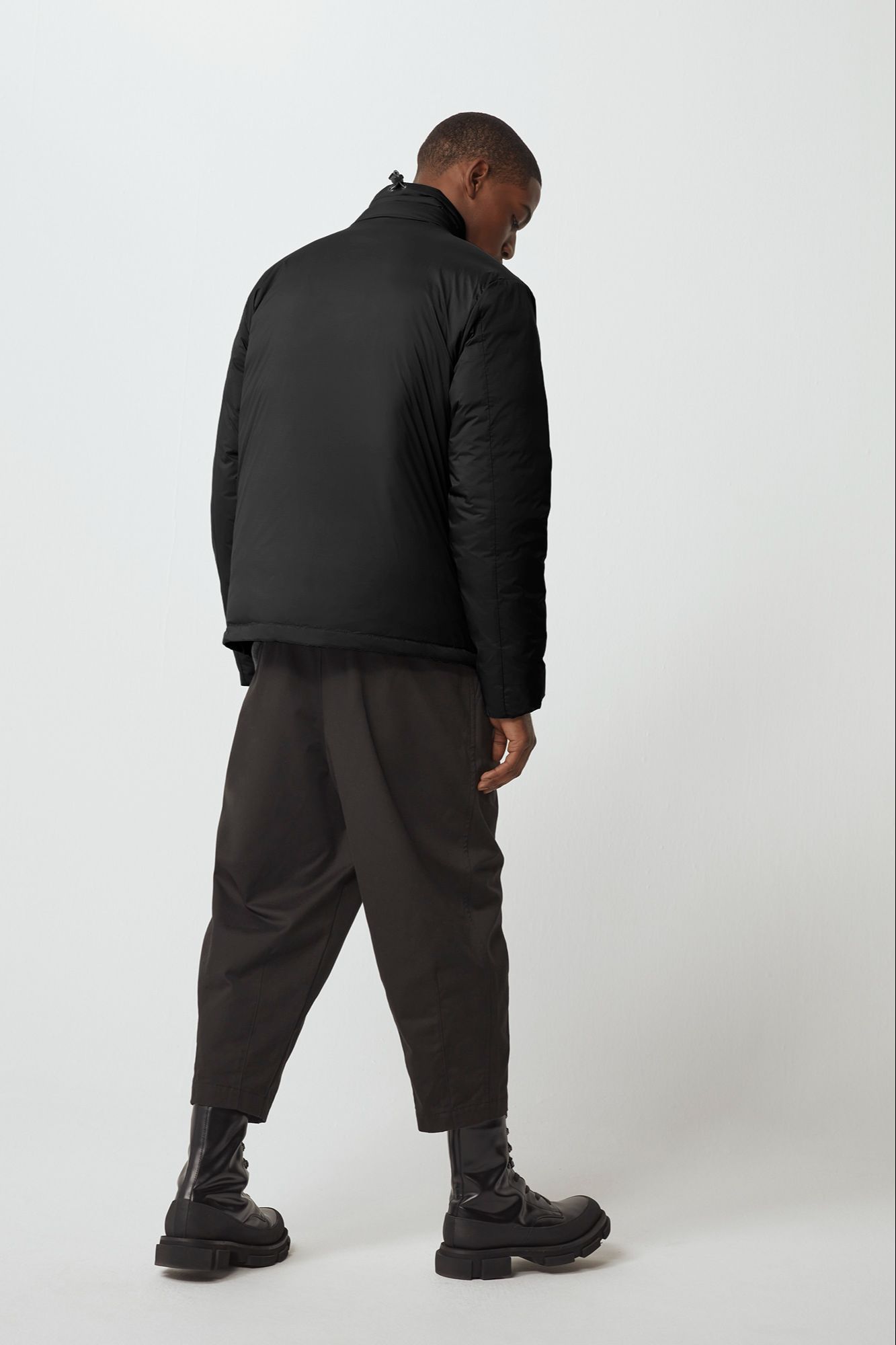 Lodge Jacket - R - Black Disc, Black
