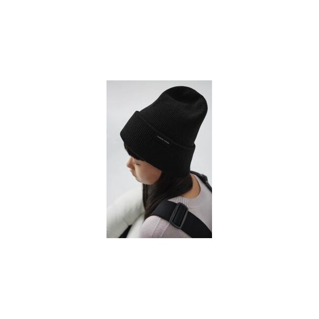 Arctic Toque - Wordmark