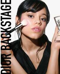 Backstage glow maximizer palette