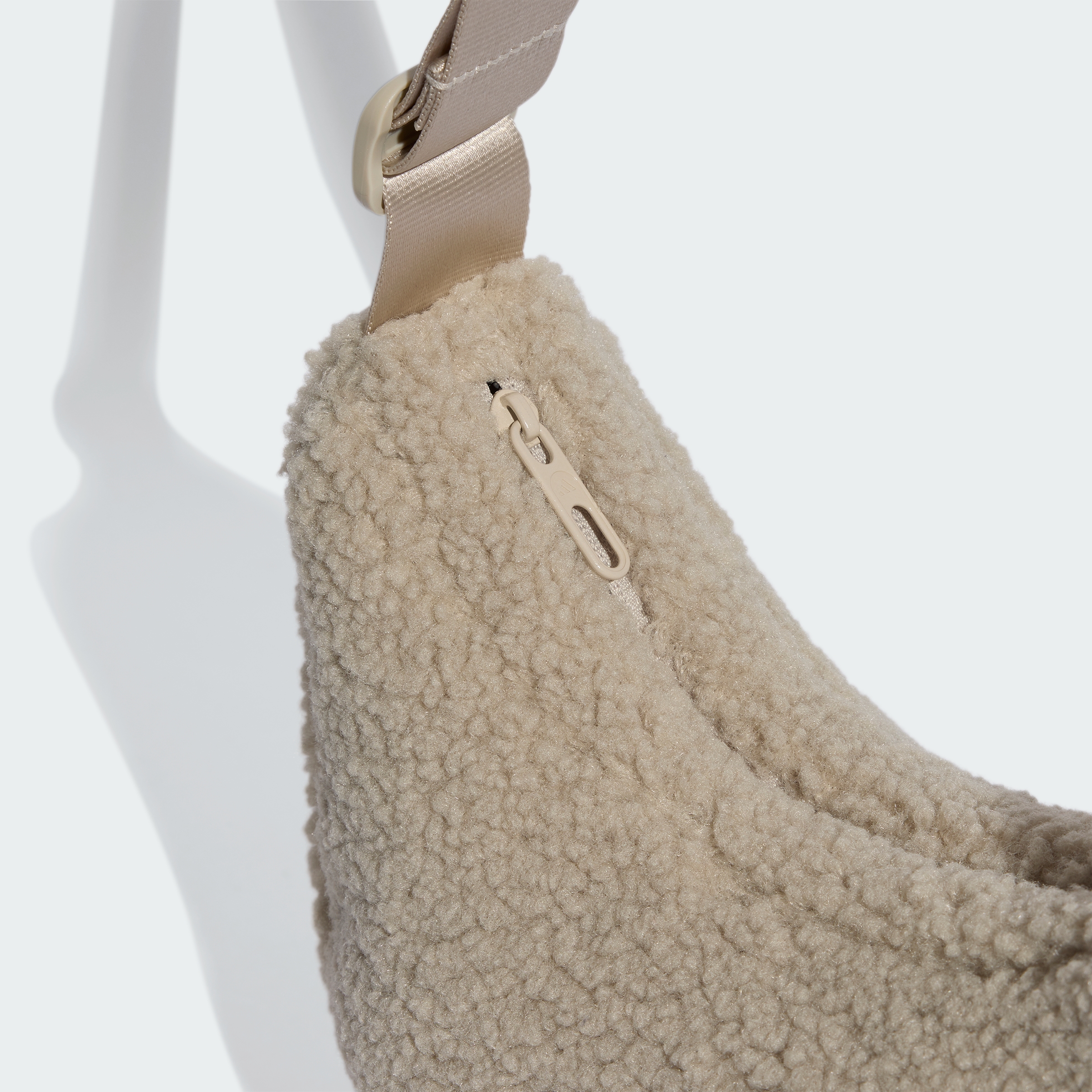 CLSC WNTR POUCH WONALU/CWHITE
