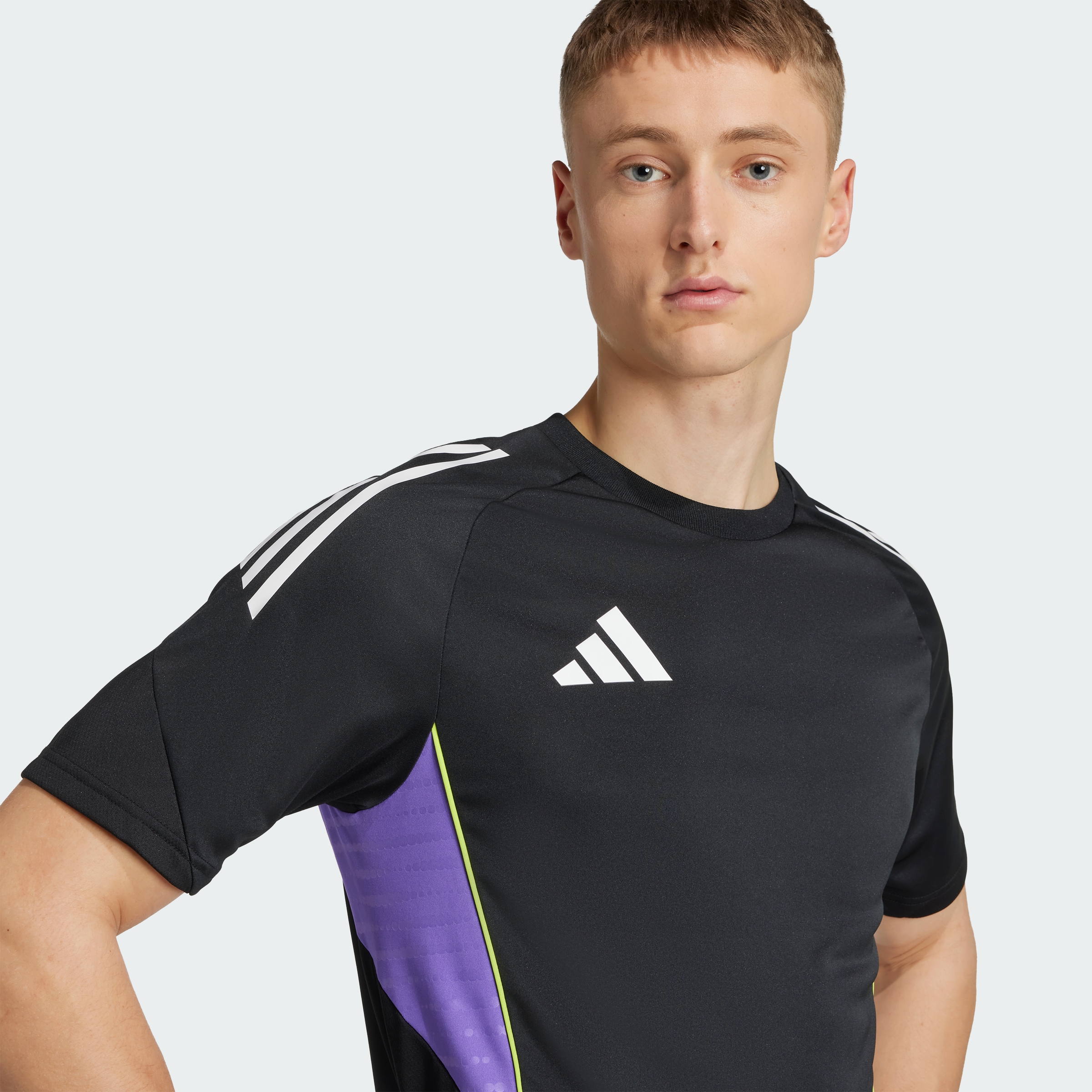 TIRO25C TR JSY BLACK/PURRUS