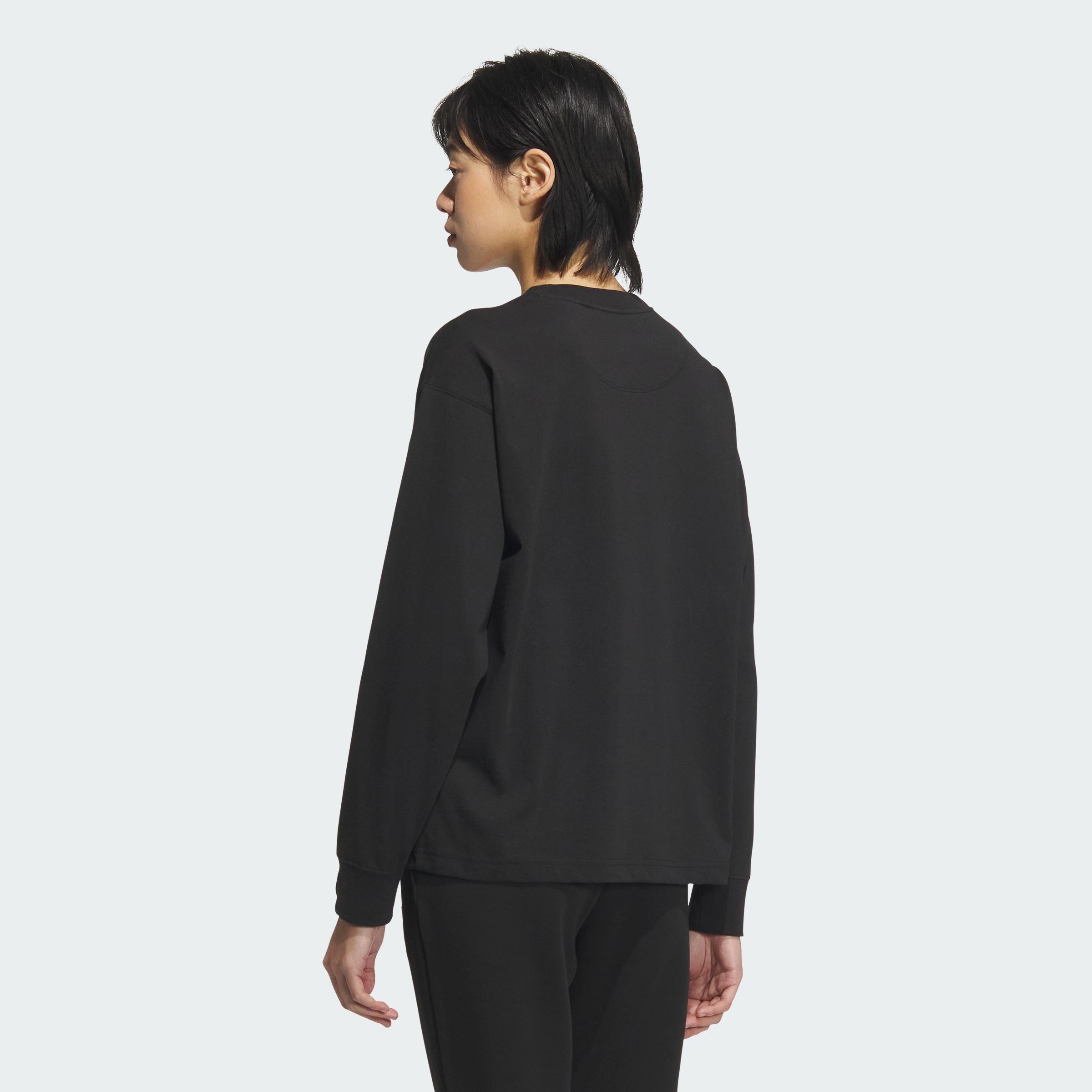 ES SL LS TEE BLACK