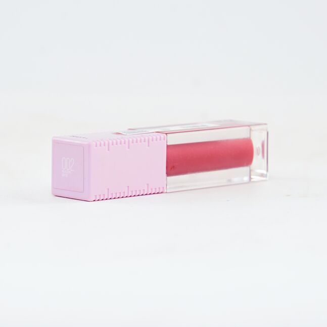 Maybelline lifter plump 002 