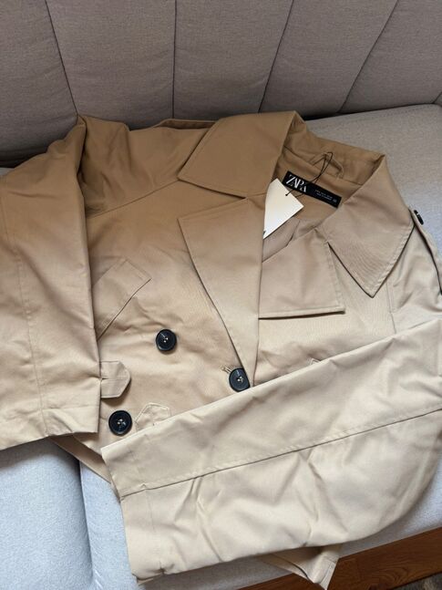 Zara trenchcoat