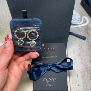 Apm brand загвар 