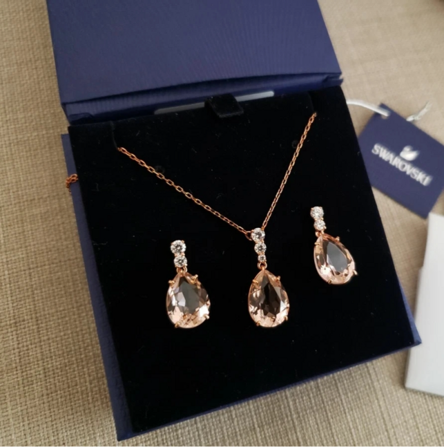 💯 original swarovski hoslol