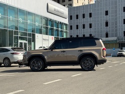 Lexus GX550 