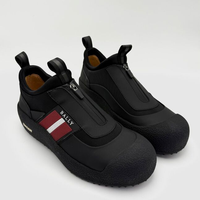 Эрэгтэй bally үндсэн 