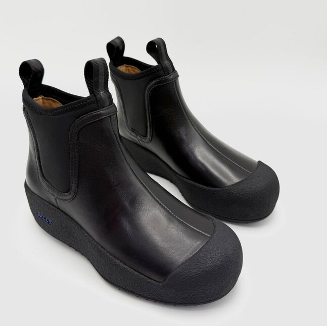Эмэгтэй bally үндсэн