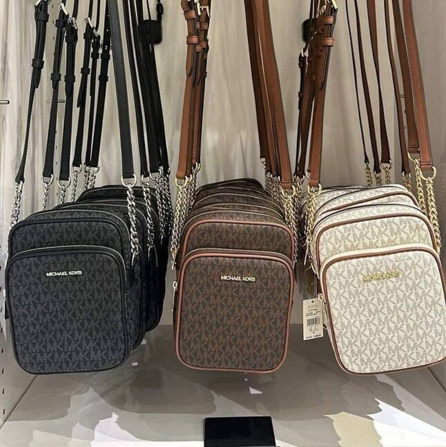 Michael kors camera bag