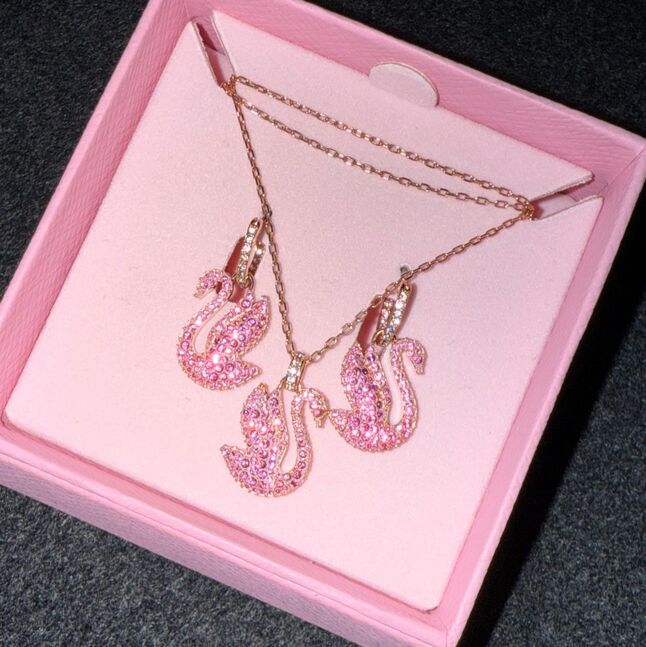 Swarovski set, rose gold, new