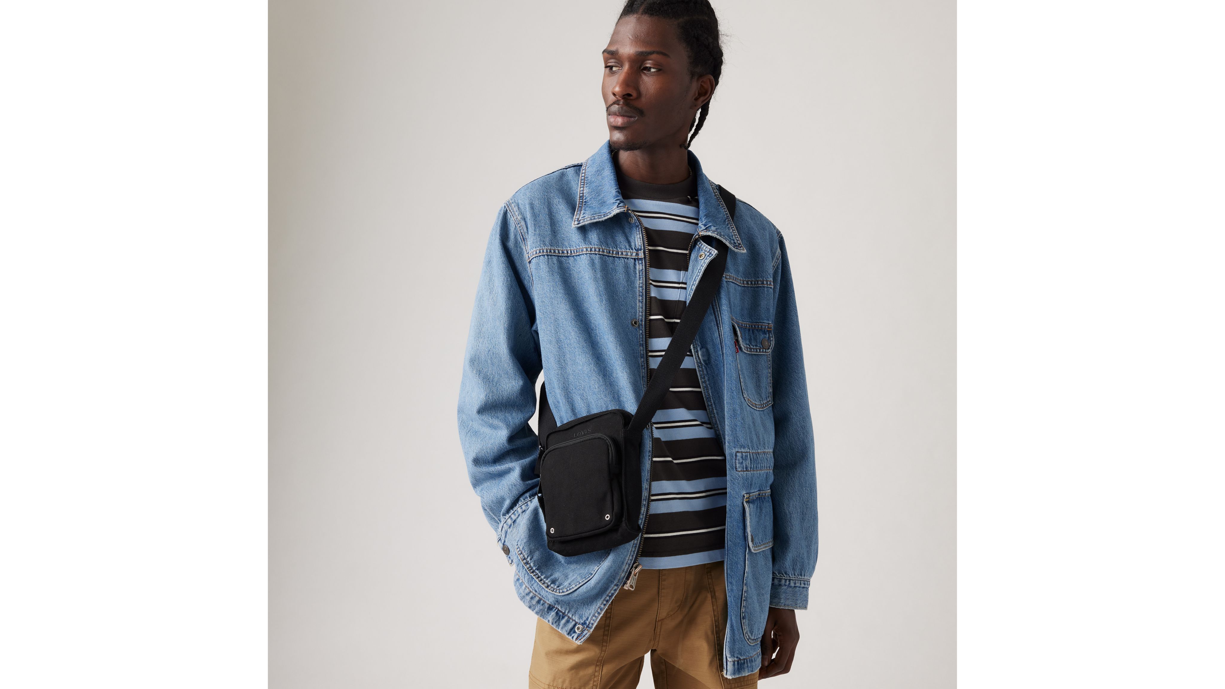 SMALL NS ZIP CROSSBODY CAVIAR