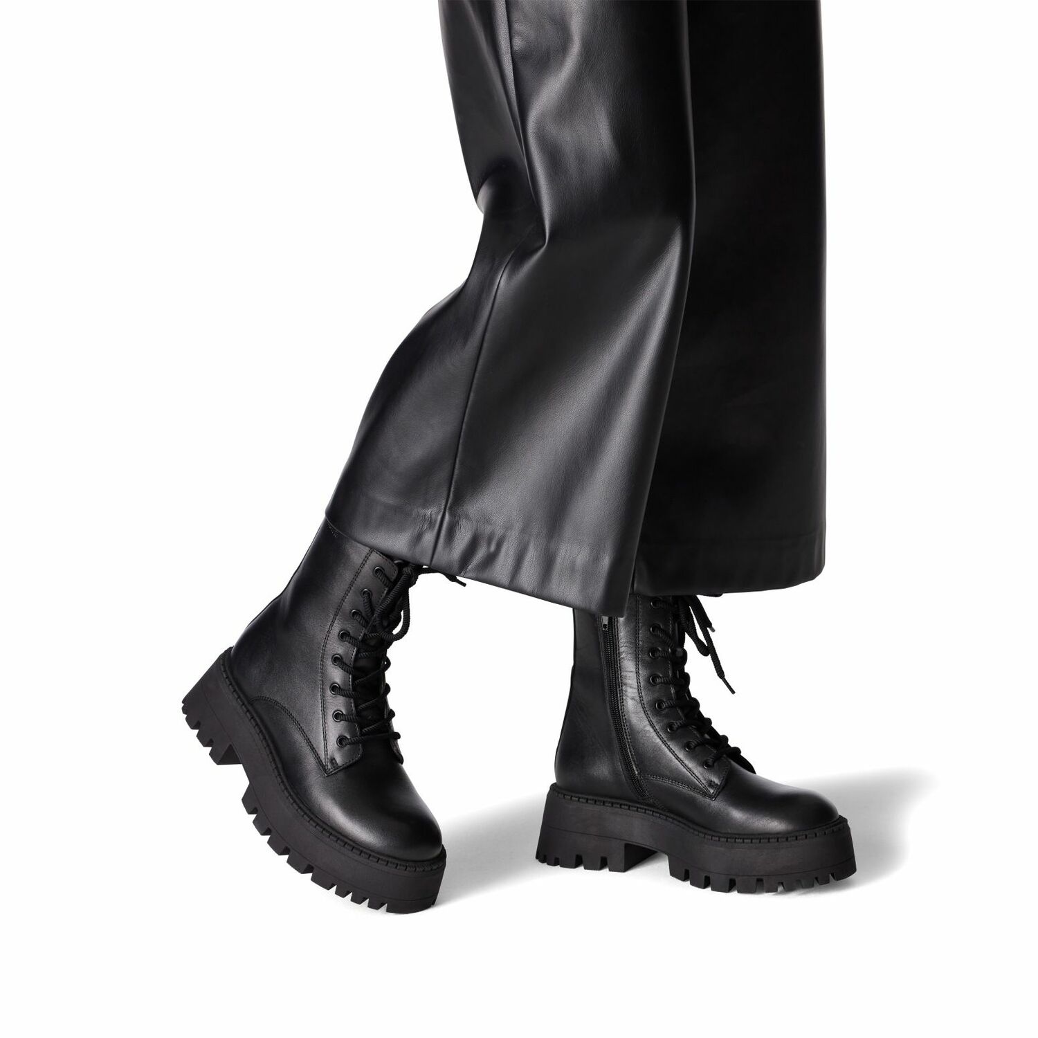 Tamaris WOMEN ANKLE BOOTS