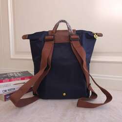 Longchamp үүргэвч