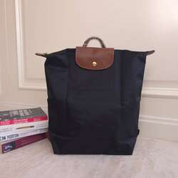 Longchamp үүргэвч хар өнгө