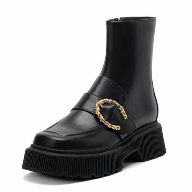 Дотор гадаргүй цэвэр арьс