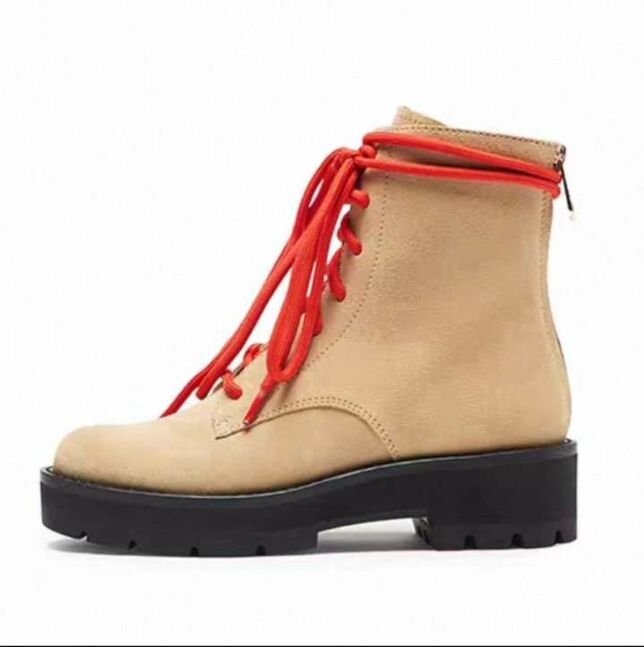 Цэвэр илгэн арьс 