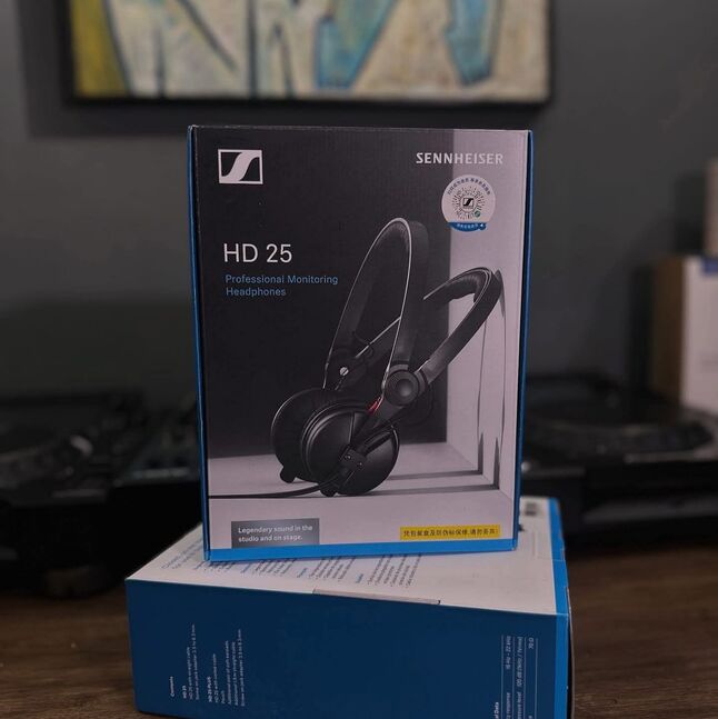 Sennheiser hd25 чихэвч