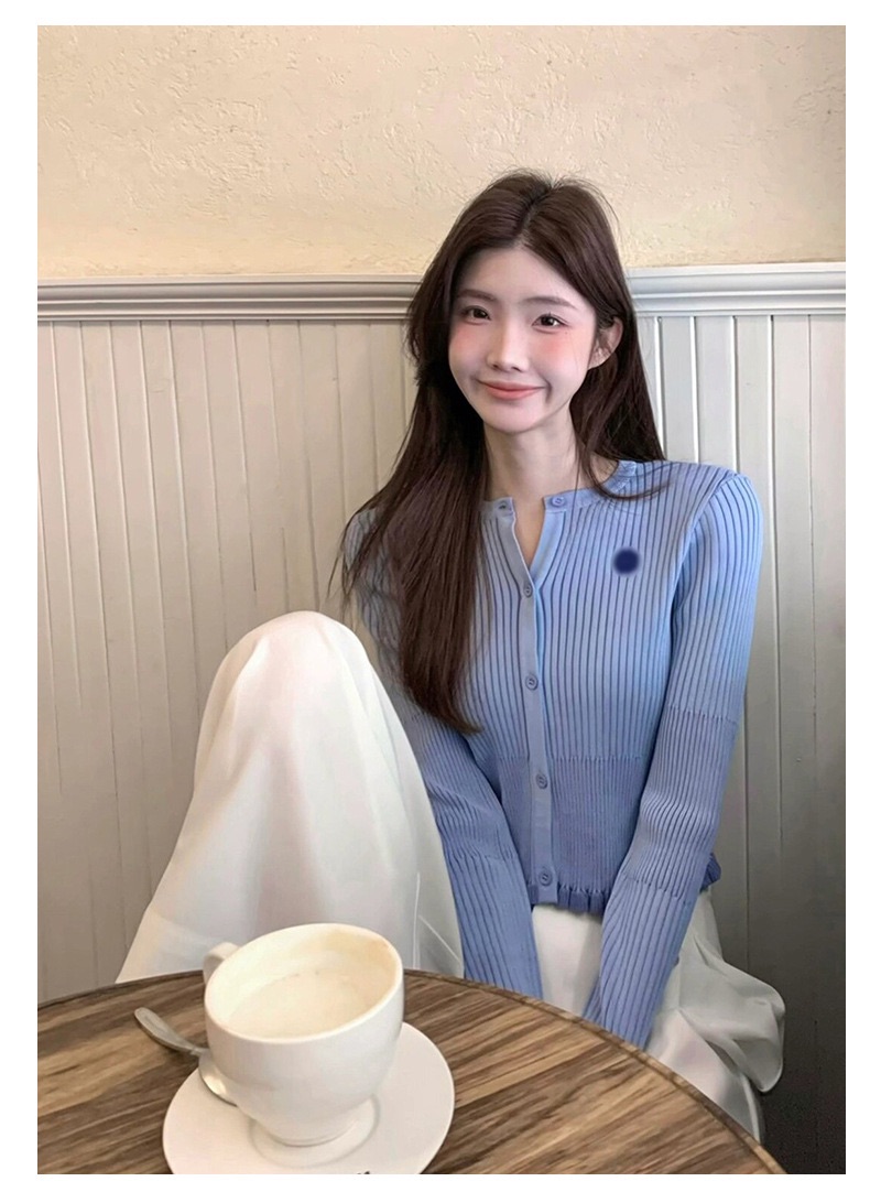 Blue long sleeve shirt