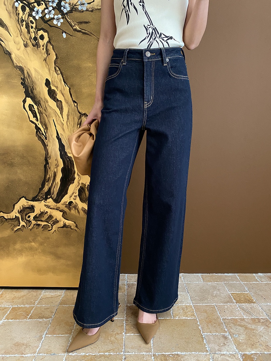 Шулуун хөх жинс