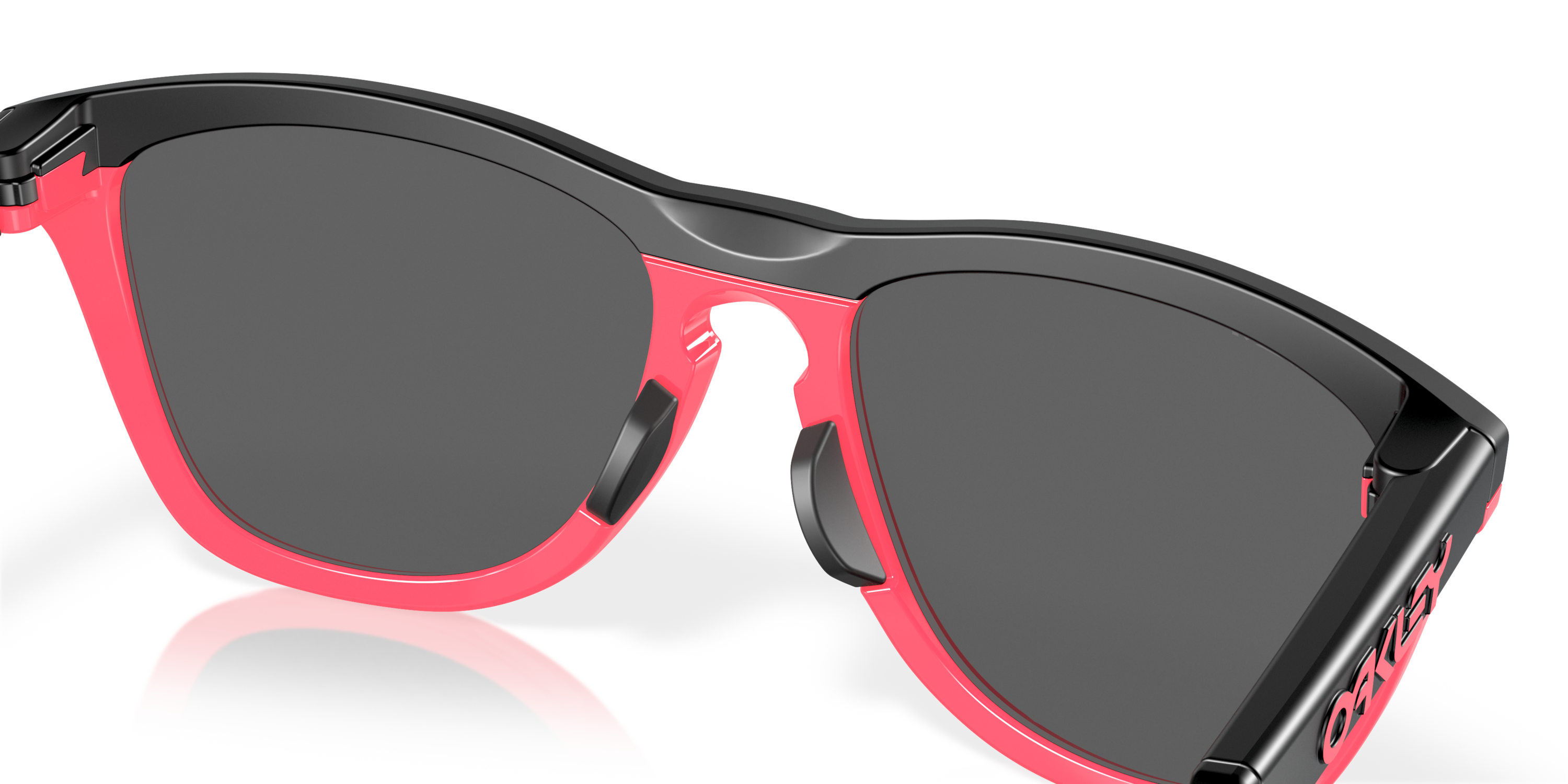 Oakley INJECTED MAN SUNGLASS