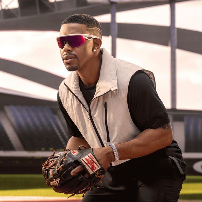 Oakley INJECTED UNISEX SUNGLASS