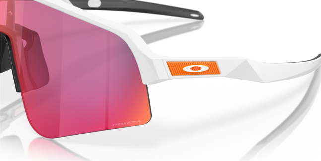Oakley INJECTED MAN SUNGLASS