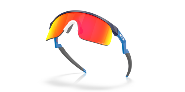 Oakley Youth Sun INJECTED MAN SUNGLASS