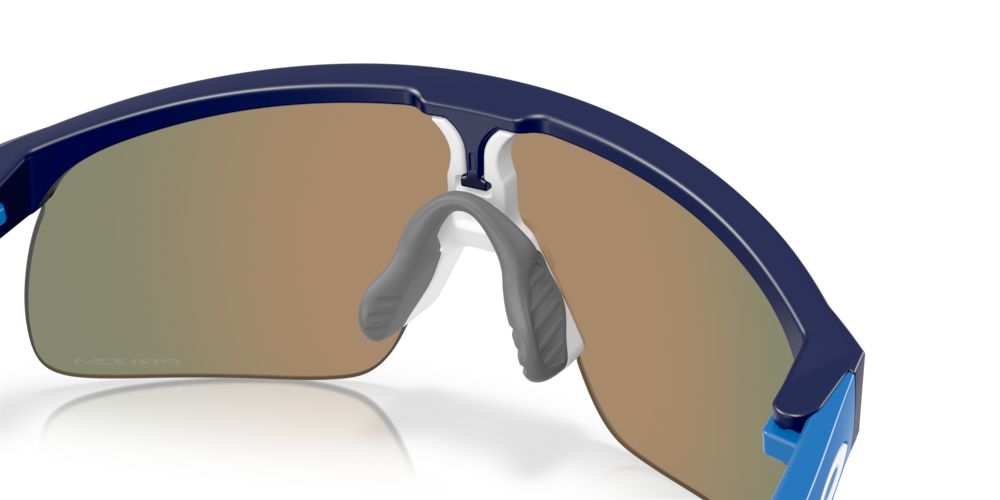 Oakley Youth Sun INJECTED MAN SUNGLASS