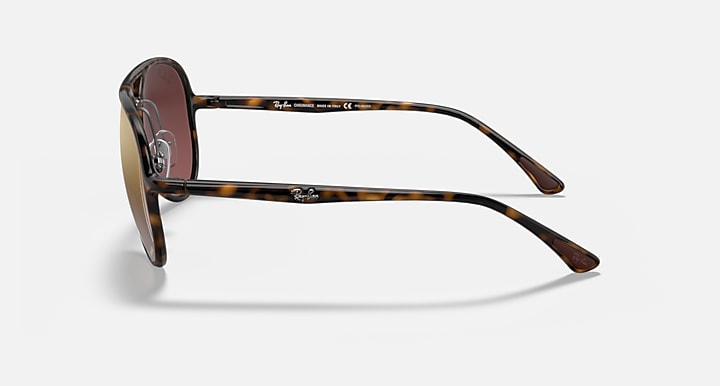 Ray-Ban INJECTED UNISEX SUNGLASS