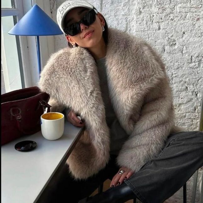 Үслэг /zara/