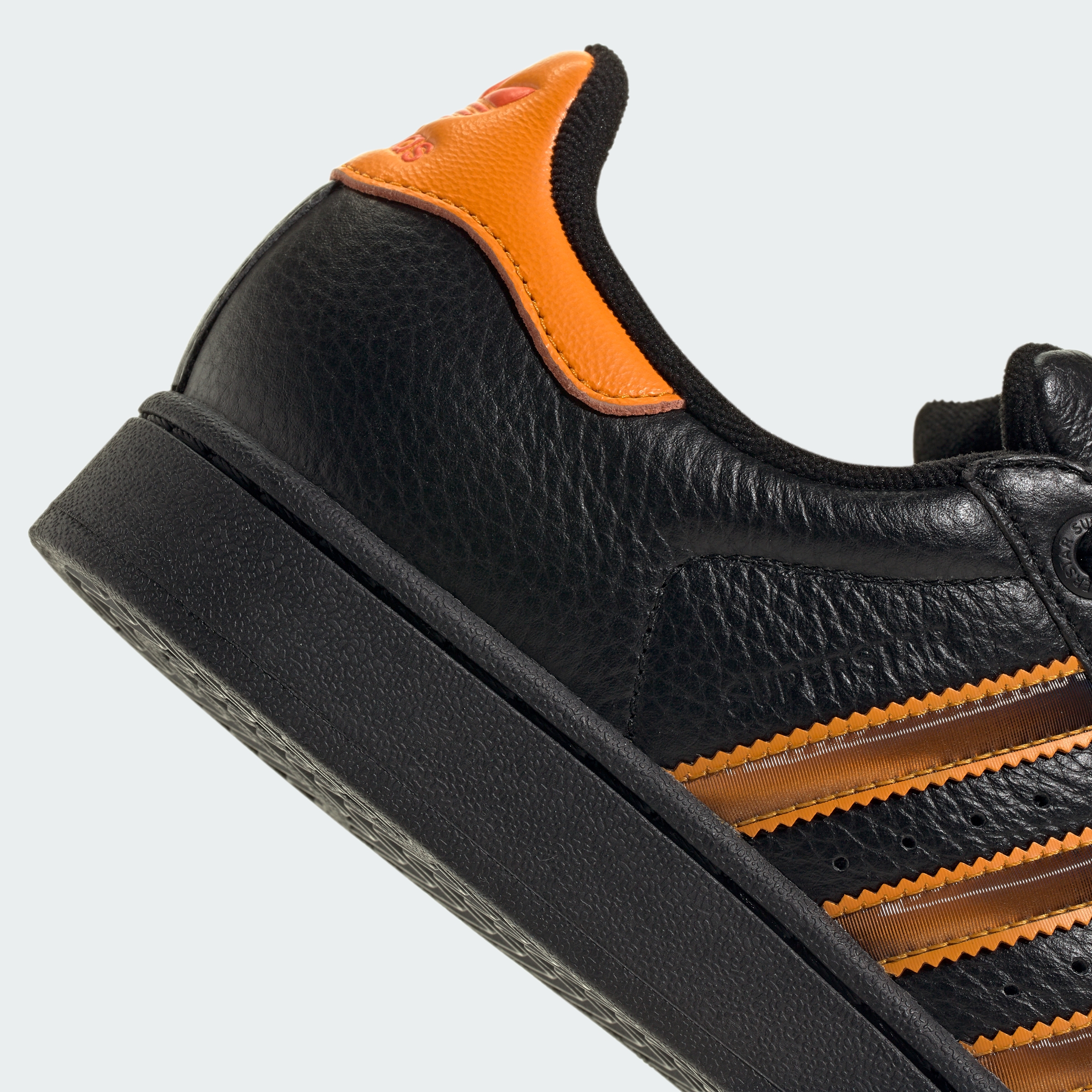 SUPERSTAR II W CBLACK/CREORA/SEIMOR