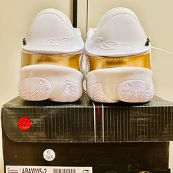 Lining 808 5 ultra