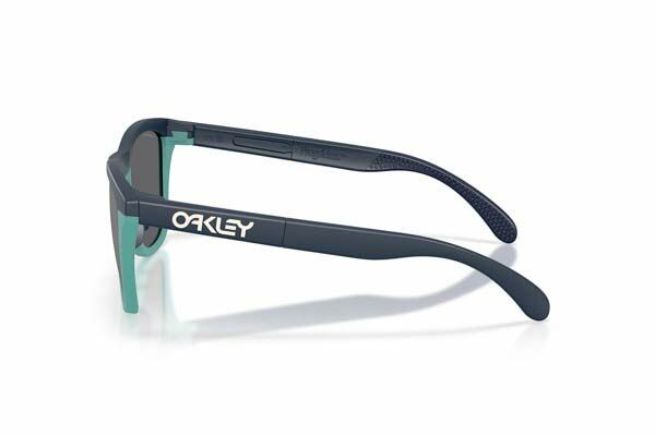 Oakley INJECTED UNISEX SUNGLASS