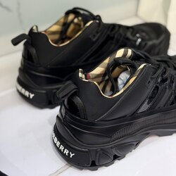 Burberry shoes