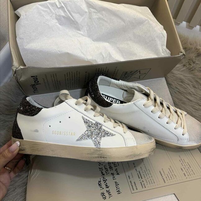 Golden goose superstar
