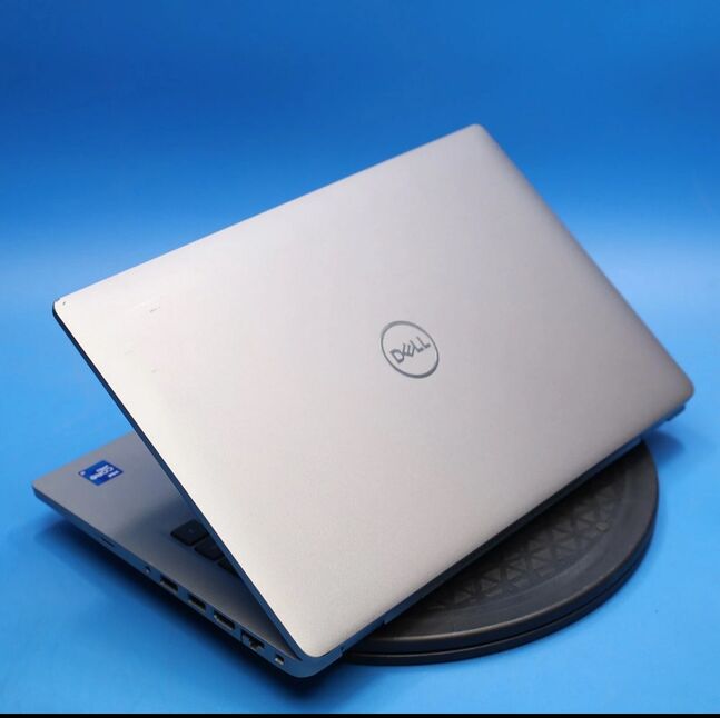 Dell latitude i7 11th, 512gb ssd
