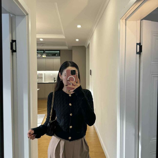 Cardigan 