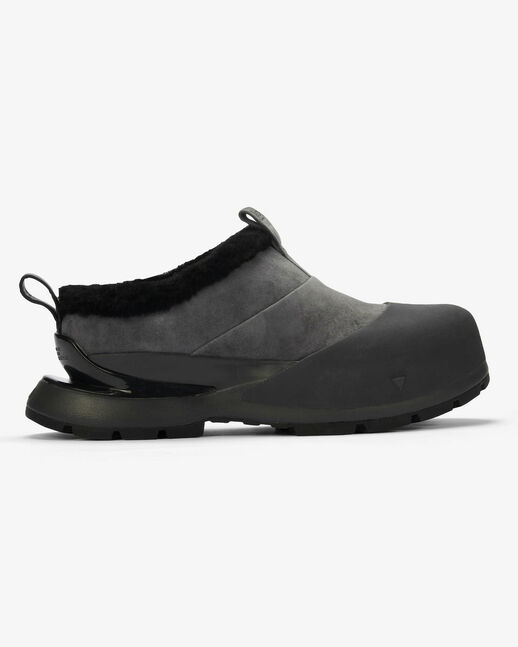 Raven Arctic Grip Slip-on Black