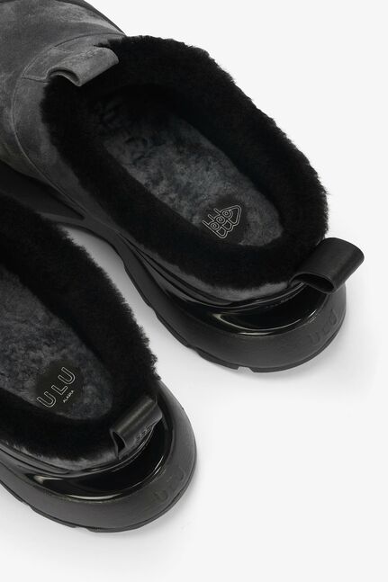 Raven Arctic Grip Slip-on Black