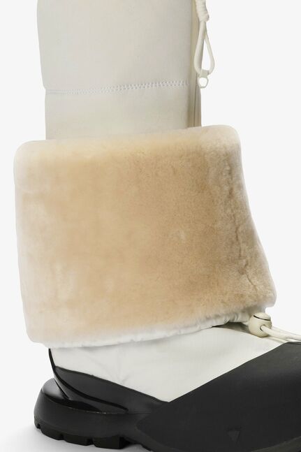 Raven Arctic Grip Boot Tall White