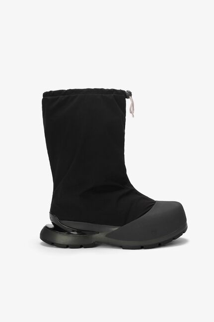 Raven-Arctic Grip Boot Mid-Black Pink