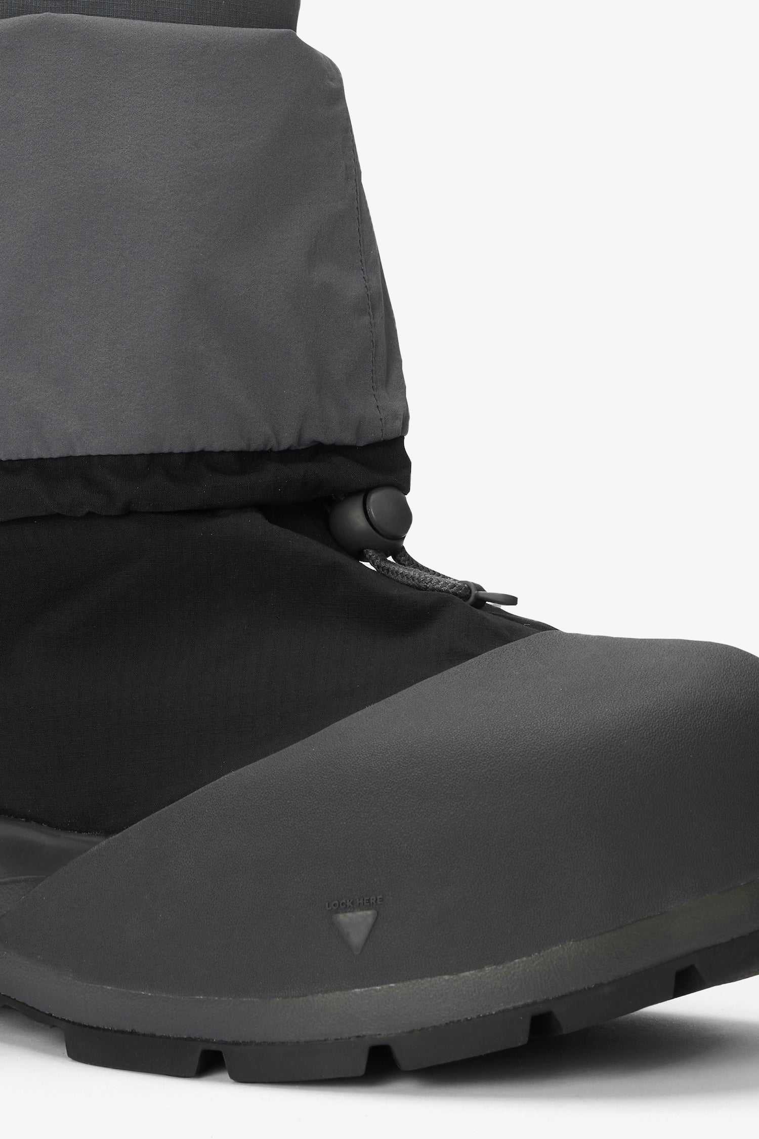 Raven Arctic Grip Boot Mid Black