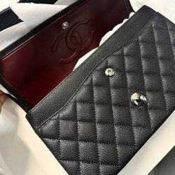 Chanel medium bag