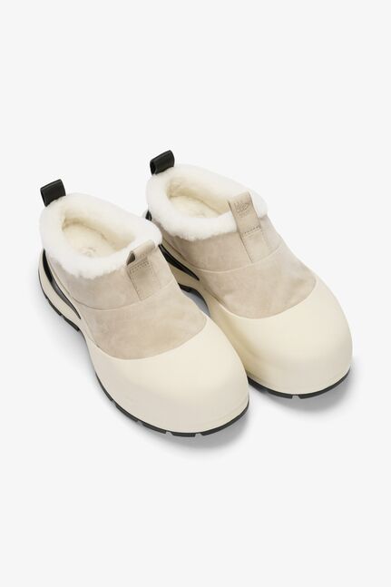 Raven Arctic Grip Slip-on Cream
